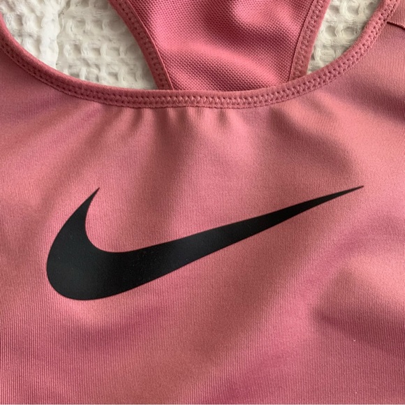 Nike High Impact Dri fit Sports Bra Size Medium - Picture 4 of 5